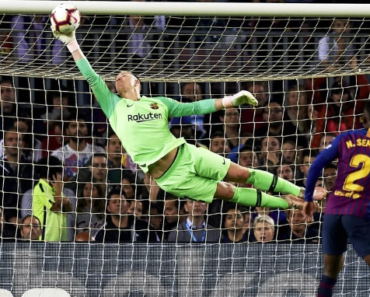 Goalkeeping Mastery: The Last Line of Defense in Football